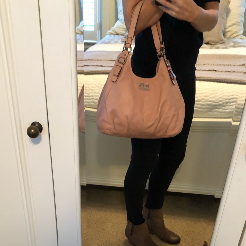 Great Used Condition Coach Purse - Picture 6 of 6